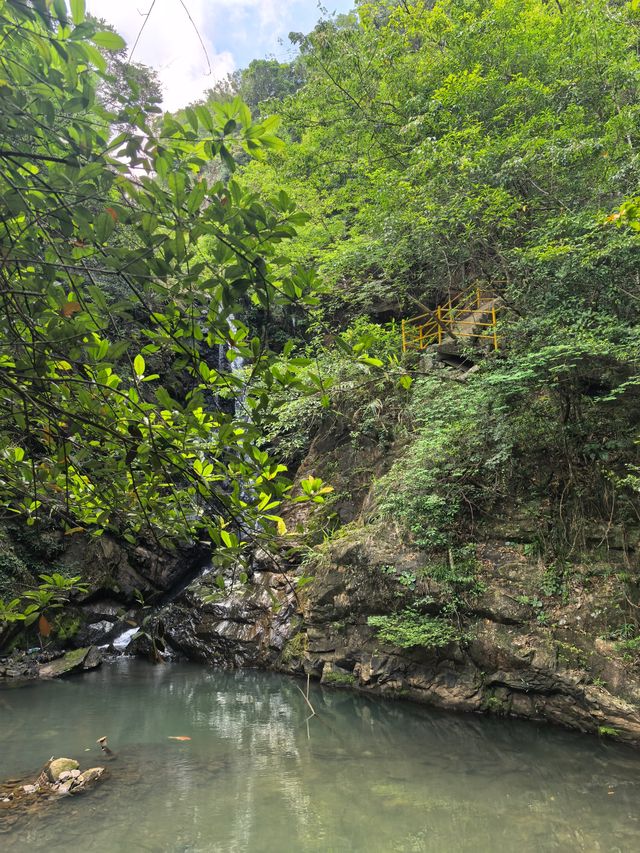 馬巒山碧嶺瀑布步道徒步