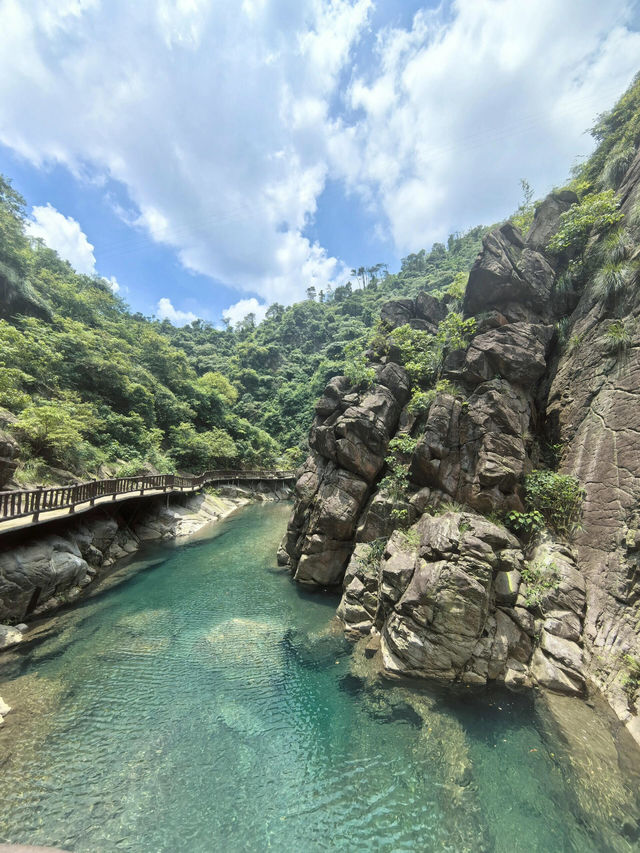 🌊清遠初體驗｜玄真漂流太適合新手啦！零排隊暢玩攻略✨
