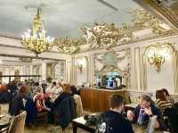 🎩 Discover A Grand London Hotel Reborn as a Pub! 🍻 