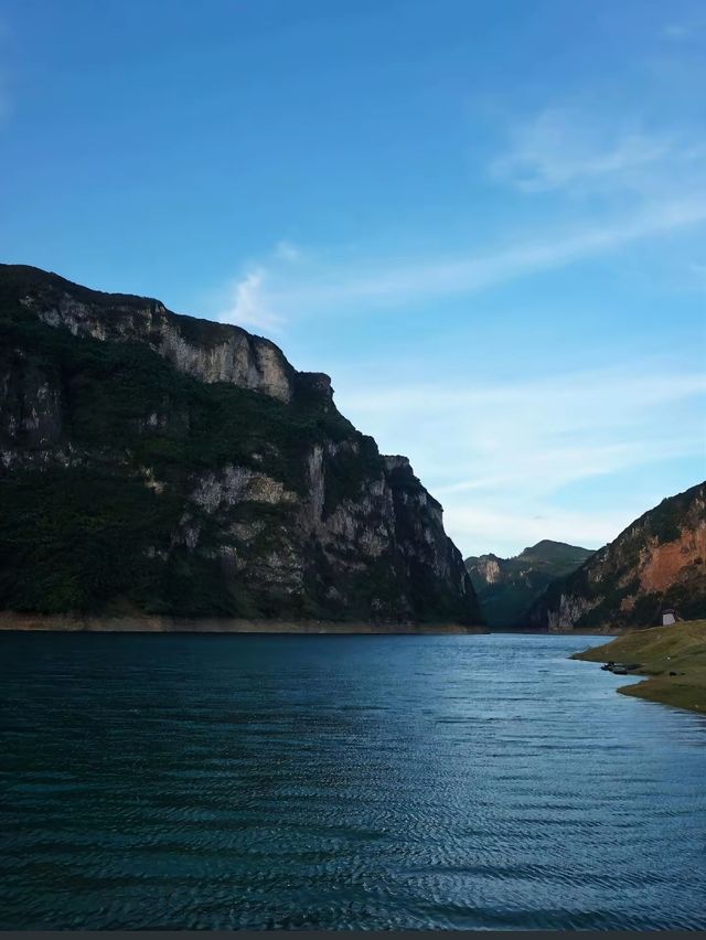 貴陽周邊小眾寶藏地 | 清鎮鴨甸河