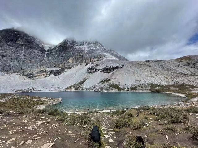 感受藍色星球上最後一片淨土：稻城亞丁