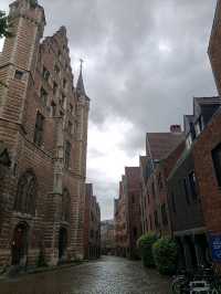 Discover Antwerp – Where History Meets Modern
