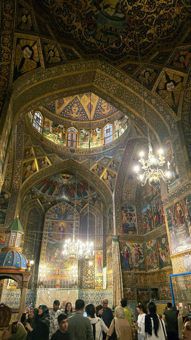 Fantastic Journey with Hipersia
