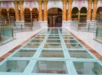 懸空漫步天花板上海環球港玻璃走廊攻略