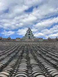 靈鷹寺：愛馬仕橙香味的寺廟，西昌最佳打卡點