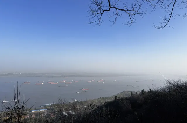 2萬步8小時的棲霞山避開人群拍照姿勢記錄