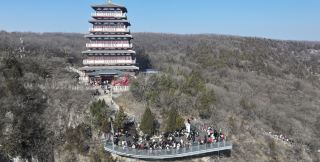 กิจกรรมเข้าฟรีที่หวงจ้างอวี้ในวันปีใหม่