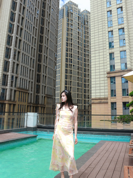 A stylish hotel located in Chaozong Street, with a superb outdoor