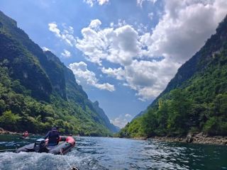 2-day weekend road trip from Nanning | Unlock thrilling rafting in Baise & exciting paddleboarding on the Hongshui River