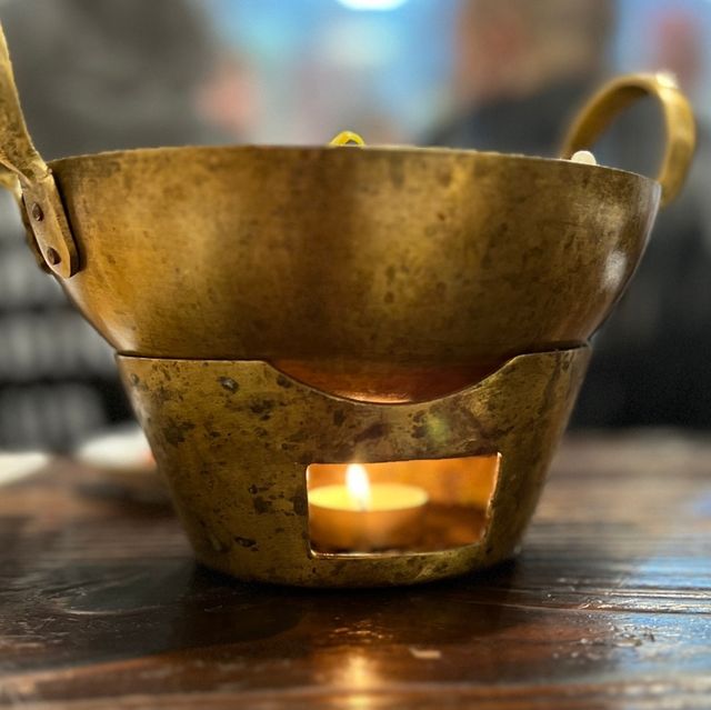特色冬陰功湯底手工餃子