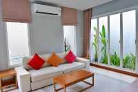 Apsara Beachfront Resort & Villa