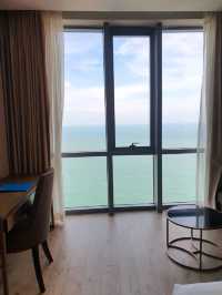 ที่พักวิวทะเลใจกลางเมืองญาจาง holi Panorama Nha Trang