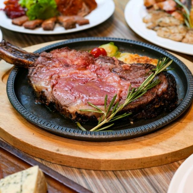 ลากแฟนไปเดทบุ​พ​เฟ​่​ต์​sunday​brunch ดื่มด่ำเพลงและอาหาร