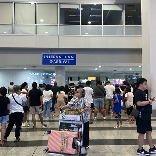 ニノイアキノ空港