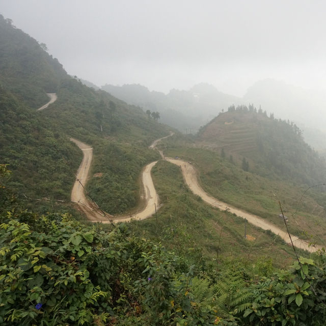 Hà Giang happiness road