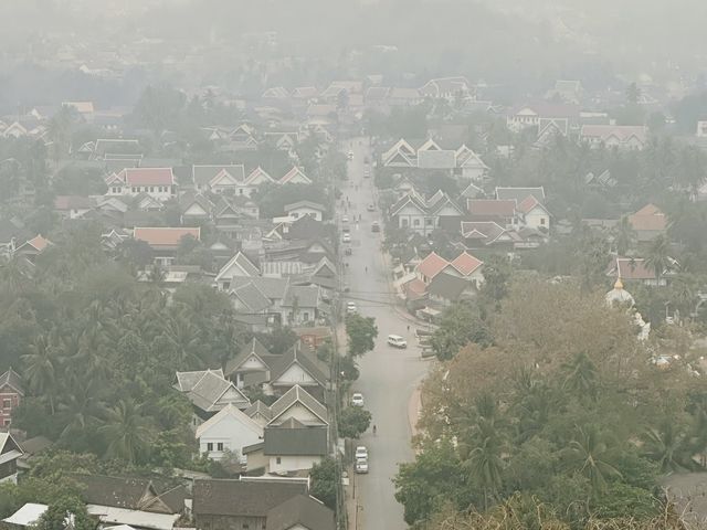 พระธาตุพูสี - หลวงพระบาง
