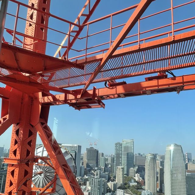 晴天の東京タワー