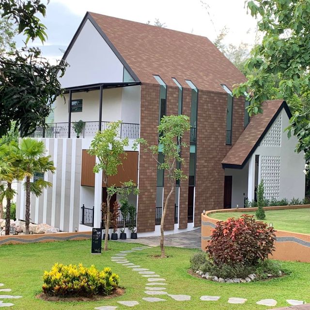  🛖 VeeVaree Riverkwai Resort