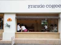 Be Frank - Frankie Coffee漢南洞