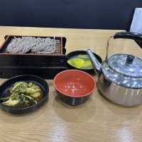 【韓国ソウル・鐘閣】1954年創業ミシュラン掲載の伝統蕎麦店「美進」