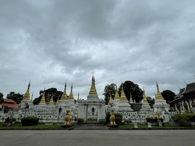 วัดพระเจดีย์ซาวหลังพระอารามหลวง