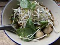 ก๋วยเตี๋ยวเนื้อศรีจันทร์