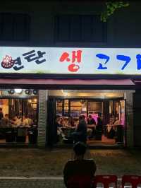 【ソウル】ローカル店でサムギョプサル