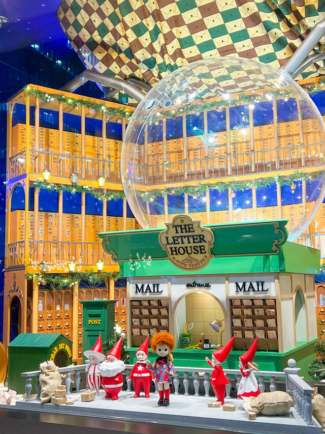 영롱한 크리스마스 트리로 시선집중🎄✨