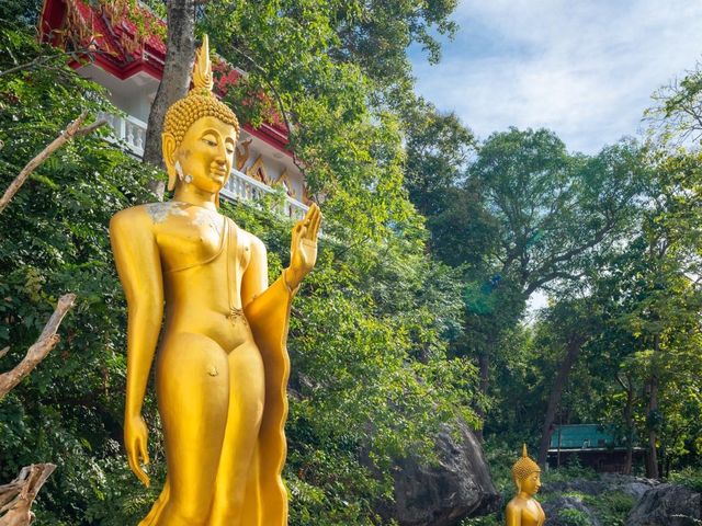 วัดพระพุทธฉาย 
