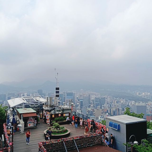 หอคอยเอ็นโซล n-seoul tower , South Korea 