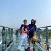 สะพานกระจกเมืองกาญจนบุรี​