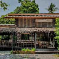 Booktree Library & Café