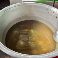 ข้าวมันไก่เจ้าดัง สันป่าตอง