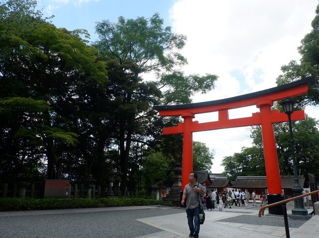 วัดเสาแดง Fushimi inari , Kyoto