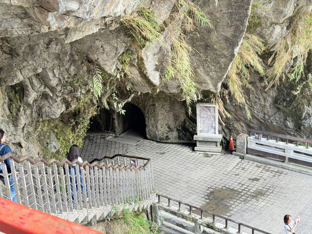 🏯 長春寺：山中的施工者紀念神社！🌲🏞️