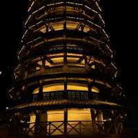 MENARA CONDONG TELUK INTAN