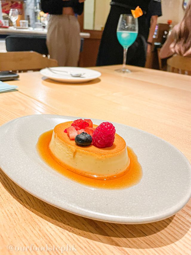 中環｜人氣西班牙菜餐廳😍 超美適合打卡的門面