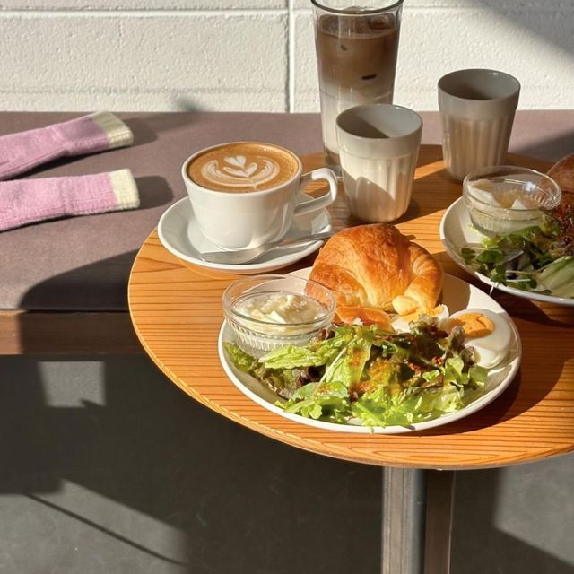 ROCKS CAFE：時尚環境，絕對值得推薦
