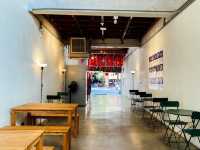 Neighborhood ที่เที่ยวรวมร้านกิน ดื่ม คาเฟ่ 