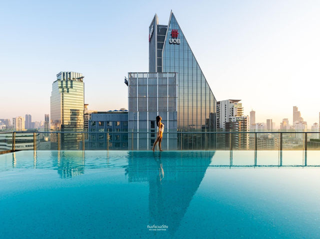 ชวนแฟนมานอนโรงแรมสุดหรูย่ายสุขุมวิท