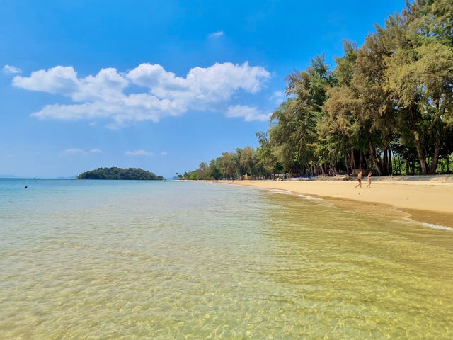 Klong Muang Beach