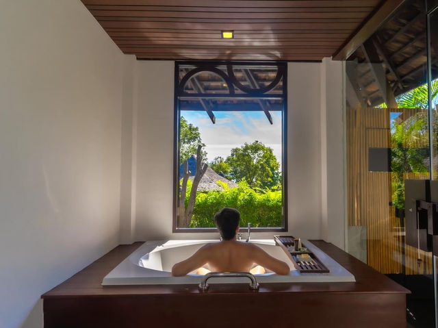 The Vijitt Resort Phuket  วิลล่าสุดหรูระดับ 5 ดาว