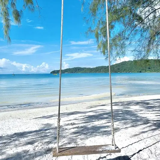 🌴✨ Paradise Found: Exploring the Serene Beauty of Koh Rong Sanloem ✨🌴