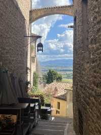 이탈리아는 소도시도 매력적인 곳 !!🇮🇹 Assisi
