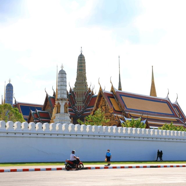 วัดพระศรีรัตนศาสดาราม (วัดพระแก้ว)