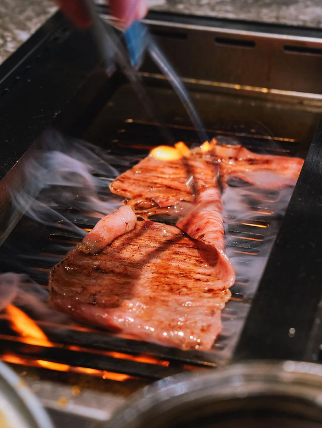 「赤身燒肉USHIO」中環優雅用餐，品質保證