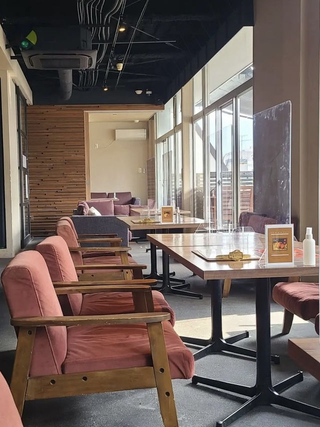 【福岡カフェ】季節でかわるプリンアラモードシリーズが楽しいオシャレな純喫茶🍮