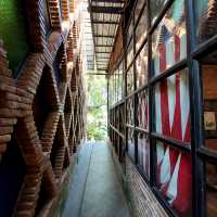 Zombie Cafe' เปลี่ยนบ้านเก่ามาเป็นร้านกาแฟ
