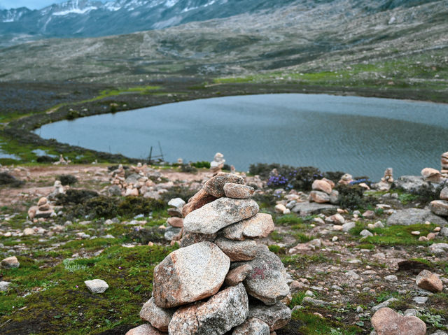 Rediscovering Tranquility at Honghai Lake in Western Sichuan