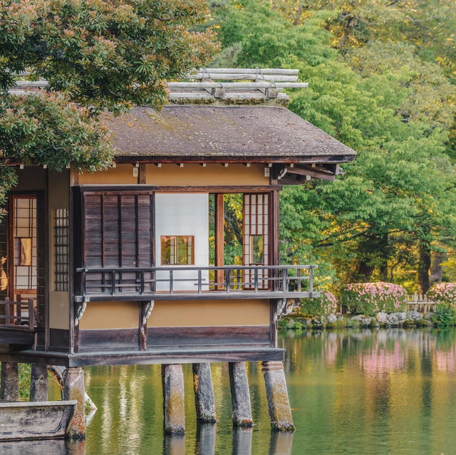 หนึ่งในสามสวนที่สวยที่สุดในญี่ปุ่น